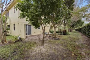 1139 Imperial Lake Road, West Palm Beach, FL 33413 Sold 04/30/24
