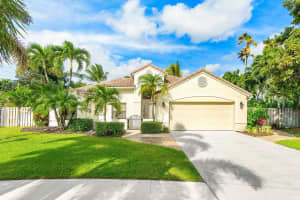 17 Dogwood Circle, Boynton Beach, FL 33436 Sold 03/15/24