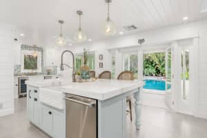 85 S Sewalls Point Road, Sewalls Point, FL 34996 Sold 05/15/24