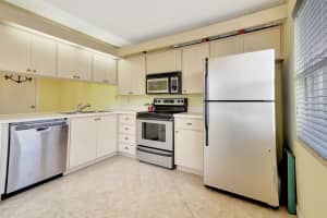 1906 Hartford Court, West Palm Beach, FL 33409 Sold 03/11/24