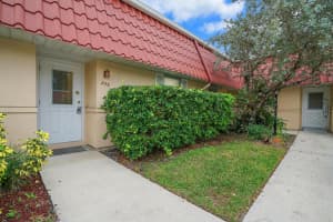226 Down East Lane, Lake Worth, FL 33467 Sold 03/15/24