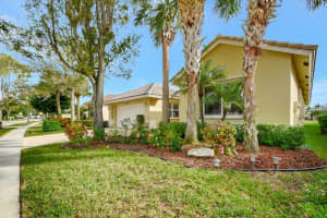 2334 Sailfish Cove Drive, West Palm Beach, FL 33411 Sold 05/01/24
