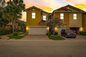 818 Pipers Cay Drive, West Palm Beach, FL 33415 Sold 02/12/24