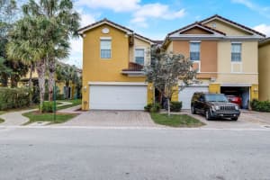 818 Pipers Cay Drive, West Palm Beach, FL 33415 Sold 02/12/24