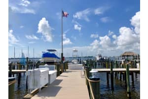 1600 NE Dixie Highway 10-104, Jensen Beach, FL 34957 Sold 02/23/24