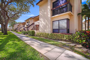 2307 SW 15th Street 11, Deerfield Beach, FL 33442 Sold 05/22/24