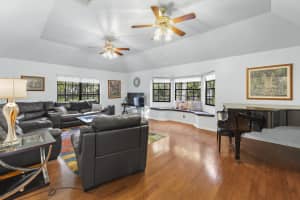 700 E Rambling Drive, Wellington, FL 33414 Sold 05/30/24