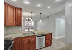 420 NE 12th Avenue 406, Hallandale Beach, FL 33009 Sold 02/21/24