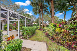 5203 Red Oak Court, Palm Beach Gardens, FL 33410 Sold 08/21/24