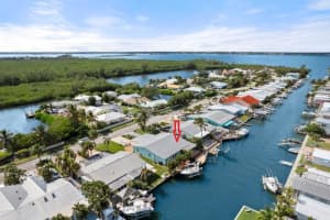 44 Aqua Ra Drive, Jensen Beach, FL 34957 - MLS#R10949386