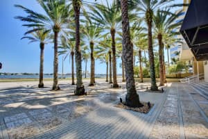 1551 N Flagler Drive 802, West Palm Beach, FL 33401 Sold 04/02/24