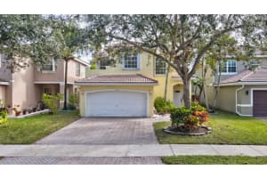 7126 Crescent Creek Way, Coconut Creek, FL 33073 Sold 03/18/24