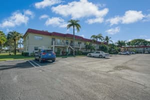 6 Abbey Lane 201, Delray Beach