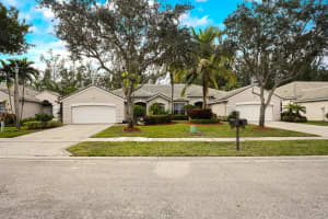 7900 Rockford Road, Boynton Beach, FL 33472 Sold 01/28/25