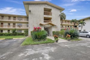 17090 NE 14th Avenue 112, North Miami Beach, FL 33162 Sold 04/12/24