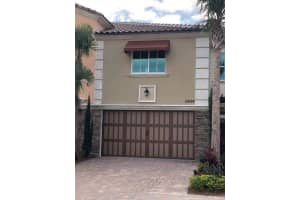 15624 Italian Cypress Way, Wellington, FL 33414 Sold 05/21/24