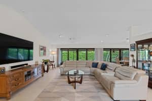 6443 Hitchin Post Way, Delray Beach, FL 33484 Sold 04/01/24