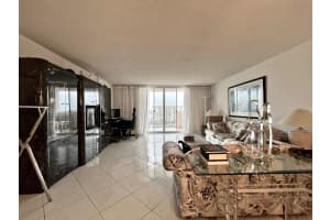 1865 S Ocean Drive 11j, Hallandale Beach, FL 33009 Sold 04/10/24