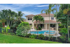 107 Isola Circle, Royal Palm Beach, FL 33411 Sold 02/21/24
