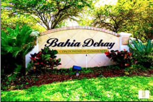 1000 Crystal Way APT K, Delray Beach, FL 33444, Sold 06/17/24