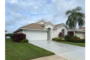 5089 SE Devenwood Way, Stuart, FL 34997 Sold 03/27/24
