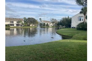 1940 Westminster Circle 5, Vero Beach, FL 32966 Sold 04/15/24