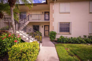 1201 Pinecrest Circle D, Jupiter, FL 33458 Sold 10/01/24