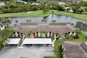 22 Plantation Drive 203, Vero Beach, FL 32966 Sold 04/08/24