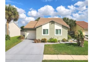 9664 63rd Trail S, Boynton Beach, FL 33437 Sold 04/09/24