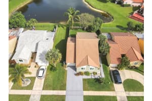 9664 63rd Trail S, Boynton Beach, FL 33437 Sold 04/09/24