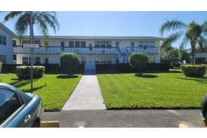 401 Windsor R, West Palm Beach, FL 33417 Sold 02/27/25