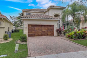 6914 Aliso Avenue, West Palm Beach, FL 33413 Sold 03/26/24