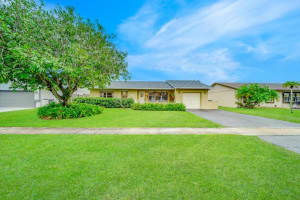 9483 Saddlebrook Dr, Boca Raton, FL 33496, Sold 02/15/24