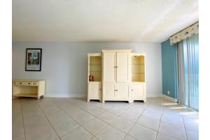 3540 S Ocean Boulevard 409, South Palm Beach, FL 33480 Sold 02/05/25