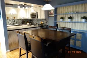 7 Atrium Circle B, Atlantis, FL 33462 Sold 02/29/24