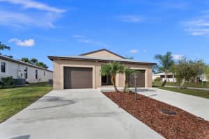 2 Ecuador Way, Fort Pierce, FL 34951 Sold 06/30/25