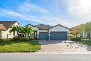 752 SE Villandry Way, Port St Lucie, FL 34984 Sold 07/16/24
