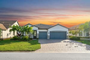 752 SE Villandry Way, Port St Lucie, FL 34984 Sold 07/16/24