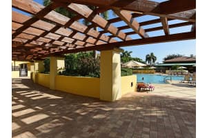 719 Duchess Court, Palm Beach Gardens, FL 33410 Sold 03/15/24
