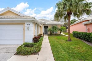 8532 Doverbrook Drive, Palm Beach Gardens, FL 33410 Sold 06/07/24