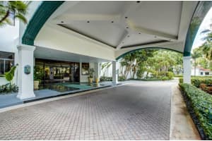 3640 Yacht Club Drive 1001, Aventura, FL 33180 Sold 04/11/24