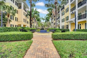 226 N Latitude Circle 301, Delray Beach, FL 33483 Sold 04/08/24