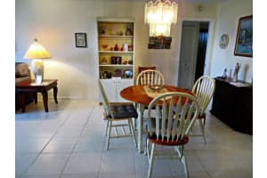 5390 Woodland Lakes Drive 105, Palm Beach Gardens, FL 33418 Sold 03/29/24