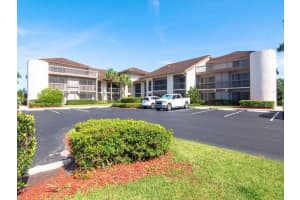 3200 Twin Lakes Terrace 202, Fort Pierce, FL 34951 - MLS#R10950534