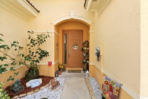 268 River Bluff Lane Lane, Royal Palm Beach, FL 33411 Sold 03/01/24