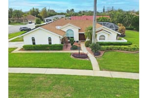 1811 Lindsey Court, Wellington, FL 33414 Sold 06/17/24