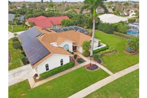 1811 Lindsey Court, Wellington, FL 33414 Sold 06/17/24