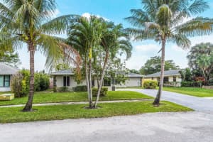 208 Lochmore Road, Riviera Beach, FL 33407 Sold 05/03/24