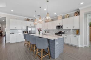 463 SE Mulberry Way, Port Saint Lucie, FL 34984 Sold 04/23/24