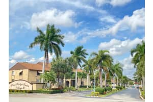 223 Pine Hov Circle C-1, Greenacres, FL 33463 Sold 04/23/24